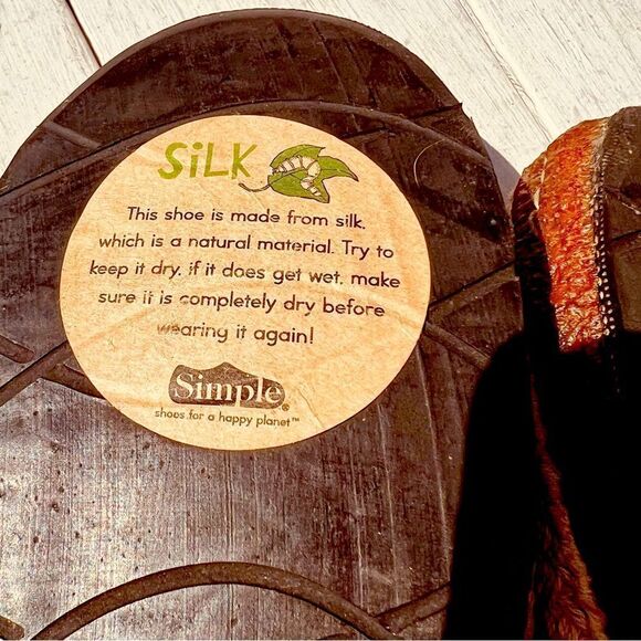 NWOT SIMPLE GREEN TOE brand BROWN MARY JANES SIZE 10 Cut small, like size 9 - Picture 10 of 11